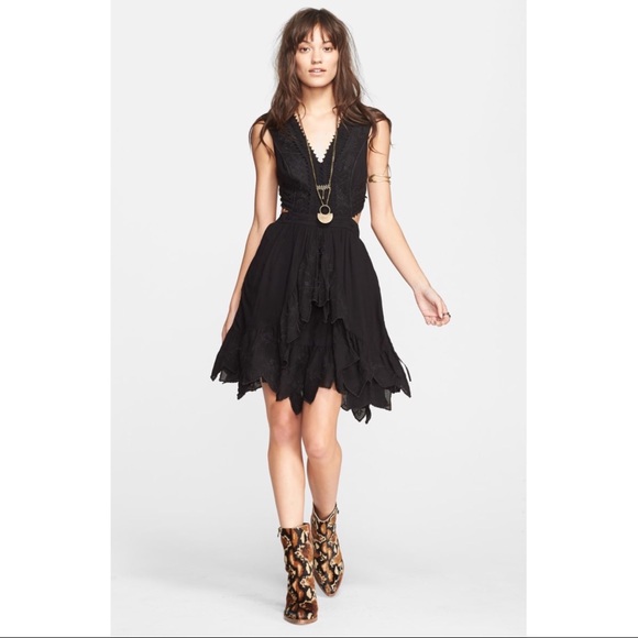 Free People Dresses & Skirts - Free People Honeysuckle Black Dress